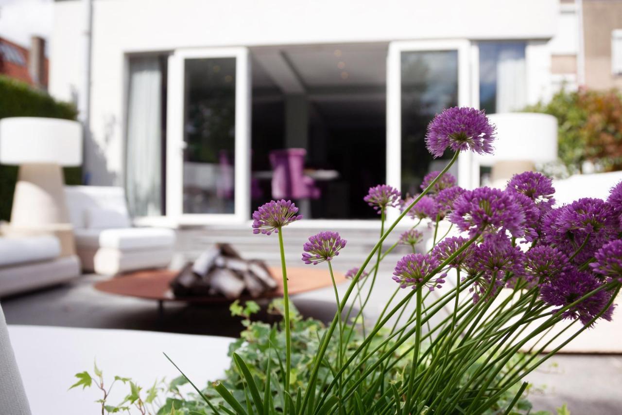 B&B Saint-Georges -Located In The City Centre Of Bruges- Kültér fotó The interior of the hotel