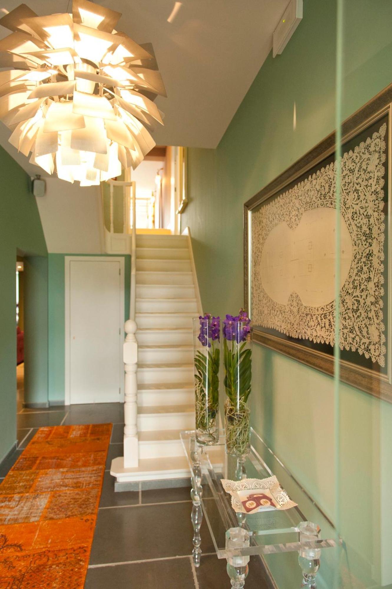B&B Saint-Georges -Located In The City Centre Of Bruges- Kültér fotó Interior of the hotel